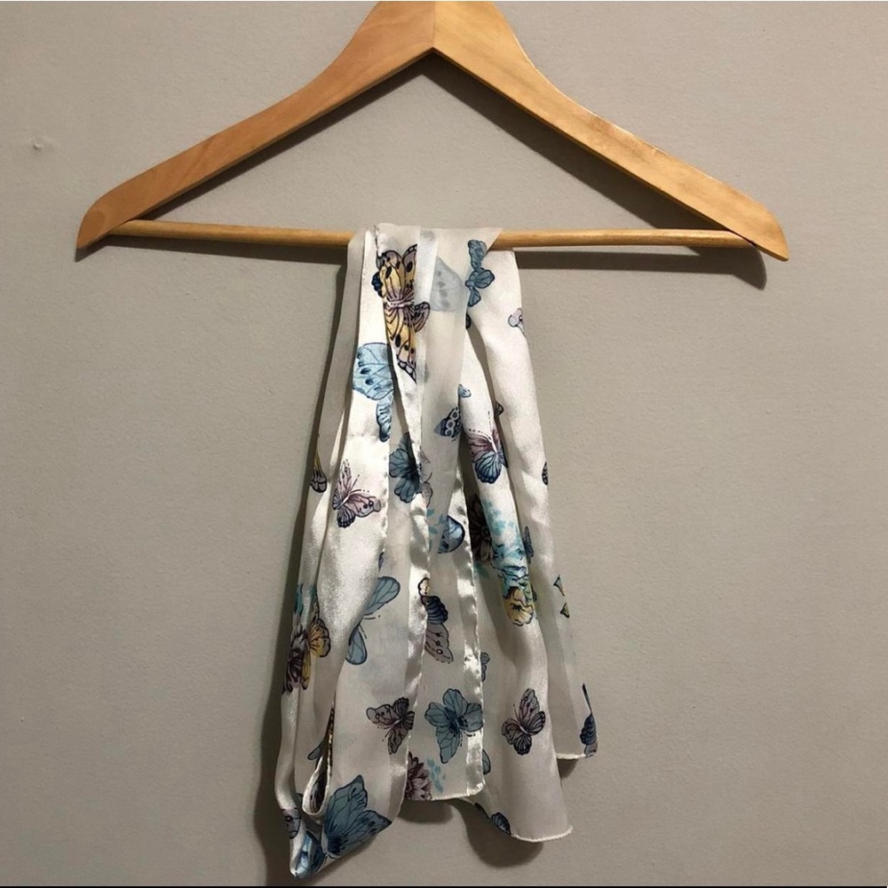 Silk sleek butterfly scarf 🦋